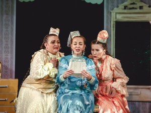 Премьерный спектакль «Башмачки» в Туймазинском театре поставлен в рамках  проекта «Культура малой Родины»