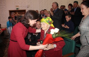 Министр культуры РБ Амина Шафикова приняла участие в торжественных мероприятиях к 100-летию республики в Баймакском районе