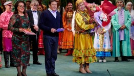 Вокал, талант и национальный колорит: Светлана Аргинбаева отметила юбилей на сцене Башоперы