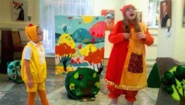 В выставочном зале «Ижад» состоится презентация фильма  по спектаклю Владимира Орлова «Золотой цыплёнок»