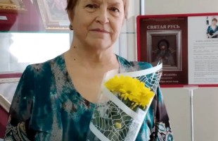 В выставочном зале «Ижад» состоялась встреча с автором выставки «Святая Русь»