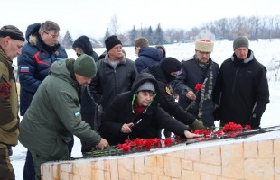 По следам мужества и славы:  Делегация Башкортостана совершила экспедицию на Донбасс