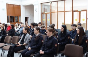 В Национальной библиотеке Башкортостана прошла встреча с ветераном боевых действий Ниязом Махмутовым