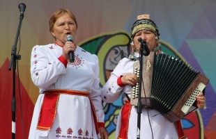 In the park of Yakutov held holiday "Day of Love, Family and Good"