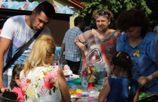 In the park of Yakutov held holiday "Day of Love, Family and Good"