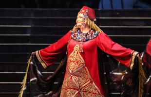 В Башкирском театре оперы и балета представили предпремьерный показ костюмов к опере "Аттила"