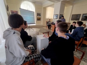В выставочном зале «Ижад» прошла викторина "Во славу Отечества Российского"