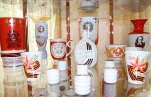 В  Уфе открылась выставка уфимского коллекционера Валерия Малькова