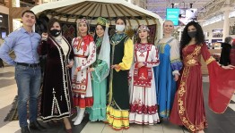 Mega mall hosted an action to the International Mother-language day