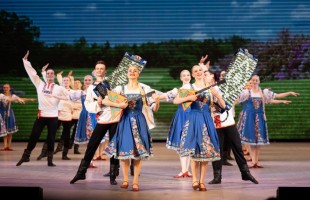 В Уфе состоялся совместный концерт ансамбля имени Файзи Гаскарова и ансамбля имени Михаила Годенко