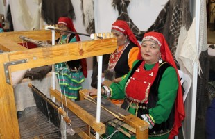 Министр культуры РБ Амина Шафикова приняла участие в торжественном открытии Республиканского фестиваля «Башкирская шаль – 2018»
