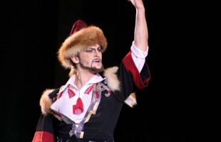 В Уфе отметили 50-летие творческой деятельности главного балетмейстера Башкирского театра оперы и балета  Леоноры Куватовой