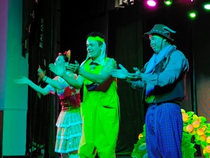 В Уфе состоялся благотворительный показ спектакля с тифлокомментариями