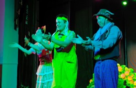 В Уфе состоялся благотворительный показ спектакля с тифлокомментариями