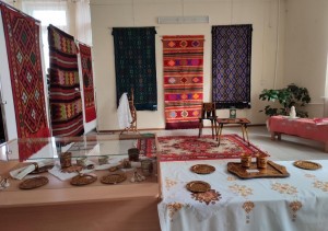 В Октябрьском открылась выставка художественных народных промыслов  «Башкирский сувенир»