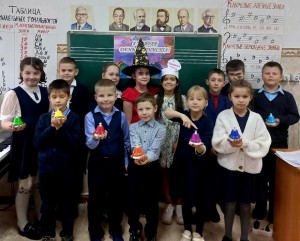 Юные музыканты Дуванского района отметили День пианиста
