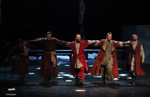 В Национальном молодежном театре прошла премьера спектакля «Капитанская дочка»
