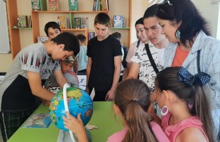 В Андреевской сельской модельной библиотеке прошел День дружбы