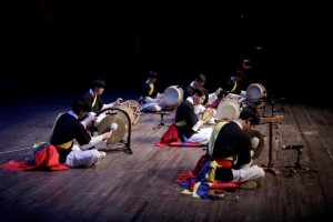 Корейские музыка и танцы на фестивале национальных культур «Берҙәмлек»