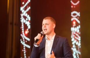 В Бирске стартовал XXVI Межрегиональный фестиваль-конкурс эстрадной песни и танца «Крещенские морозы»