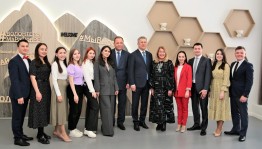 В Уфе состоялась встреча полномочного представителя Президента РФ в ПФО Игоря Комарова с победителями фестиваля «Театральное Приволжье»