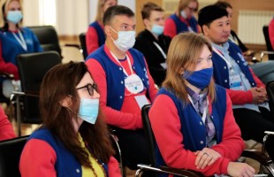 Participants of Volunteer camp met with Amina Shaficova