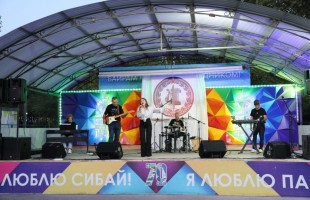 В Сибае Дни армейской культуры завершились патриотической музыкой под открытым небом