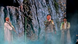 В Сибайском концертно-театральном объединении торжественно закрыли 32-й творческий сезон