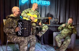 Стартовал прием заявок на первый в России конкурс авторской песни в формате музыкальной арт-терапии «Звутера»