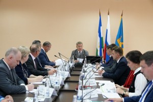 Глава Башкортостана Радий Хабиров посетил Центр культуры и досуга города Межгорье