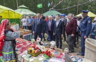 Кигинский район представил Башкортостан на народном празднике Сабантуй в Курганской области