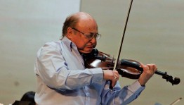 В Уфе выступил известный скрипач-виртуоз из Израиля Александр Поволоцкий