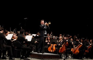 Впервые в Уфе "Рапсодия в стиле блюз" Дж. Гершвина прозвучала в переложении для трубы с оркестром