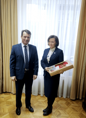 Заместитель министра культуры Республики Башкортостан Наталья Лапшина встретилась с  заместителем министра культуры Республики Беларусь Валерием Громадой