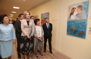 В Нефтекамске открылась выставка художников Башкортостана и Татарстана