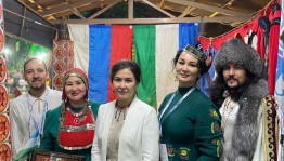 Амина Шафикова возглавила делегацию Башкортостана на Международном фестивале «Сураджкунд Мела» в Индии