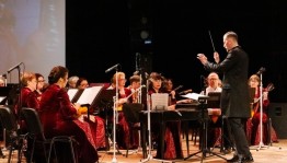 Оркестр русских народных инструментов СГТКО представит программу «Аленький цветочек»