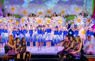 Образцовая вокальная студия «Фантазёры» из Белорецка отметила свой юбилей