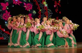 Стартовал Фестиваль народных коллективов самодеятельного художественного творчества «Соцветие дружбы» Стартовал Фестиваль народных коллективов самодеятельного художественного творчества «Соцветие дружбы»