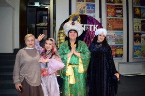 Башкирский государственный театр кукол отметил день рождения спектаклем «Тысяча и одна ночь»