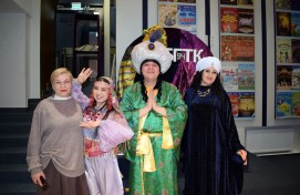 Башкирский государственный театр кукол отметил день рождения спектаклем «Тысяча и одна ночь»