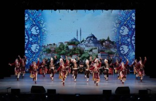 Уфимский ансамбль «Мирас» подарил зрителям гимн многонациональному единству