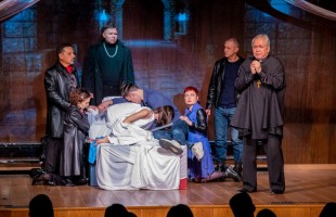 Народный театр «Лики» покажет яркую версию спектакля «Ромео и Джульетта»