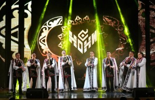 Мастер курая и наставник поколений: В Уфе чествовали известного кураиста и профессора Азата Аиткулова