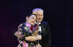 Мастер курая и наставник поколений: В Уфе чествовали известного кураиста и профессора Азата Аиткулова