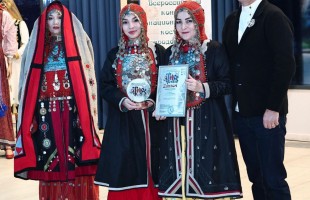 Мастерицы из Башкортостана завоевали награды в конкурсе национального костюма «Этностиль»