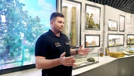 Герой России из Башкирии Денис Чернавин передал личные вещи в музей