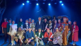 Национальный молодежный театр имени Мустая Карима представил премьеру по мотивам башкирской сказки