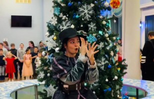 Туймазинский татарский театр открыл новогодний марафон благотворительным показом