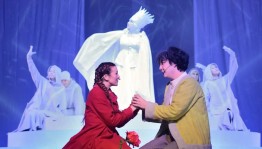 «Снежная королева» открыла череду новогодних чудес в Салаватском театре